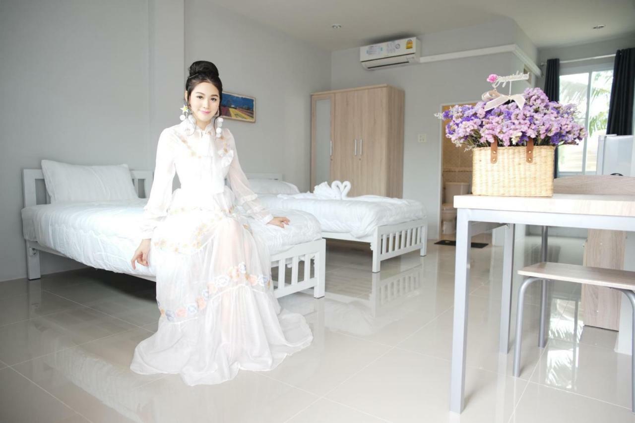 Lullaby Residence Phutthaisong Bagian luar foto